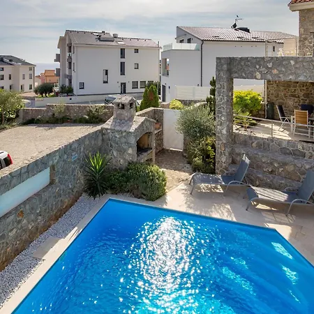 Gorgeous In Krk With Wifi *