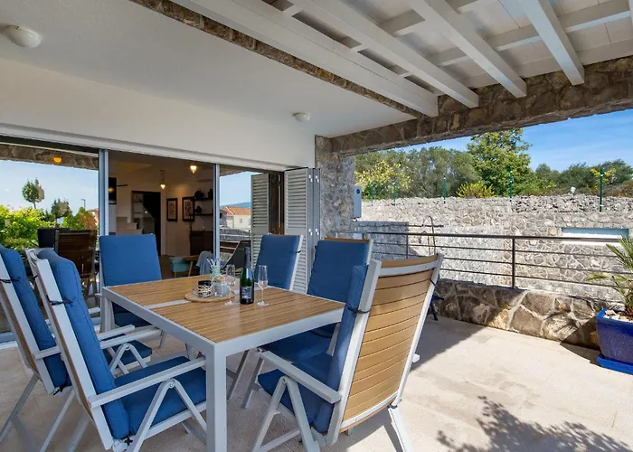 Pet Friendly In Krk 度假居 *