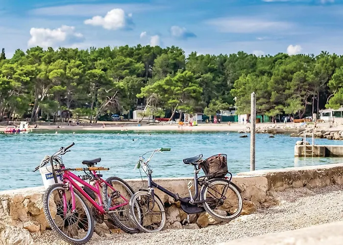別荘 Pet Friendly In Krk *