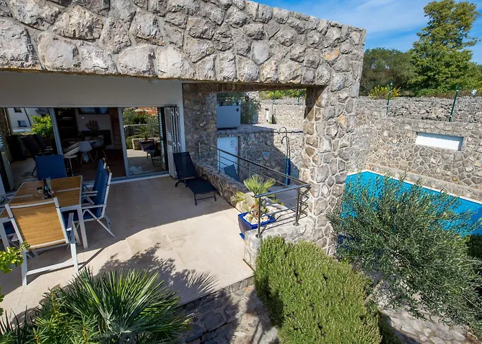 別荘 Pet Friendly In Krk