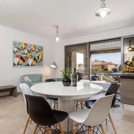 Feriehus Luxurious In Krk Krk Town