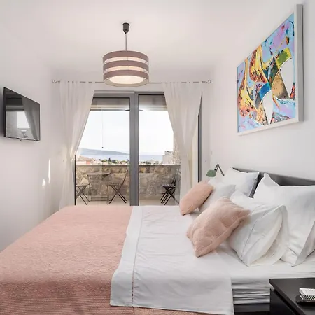 Luxurious In Krk Feriehus Krk Town